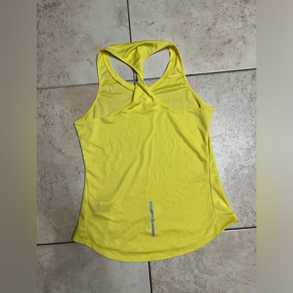 Adidas sport top - Picture 2 of 2